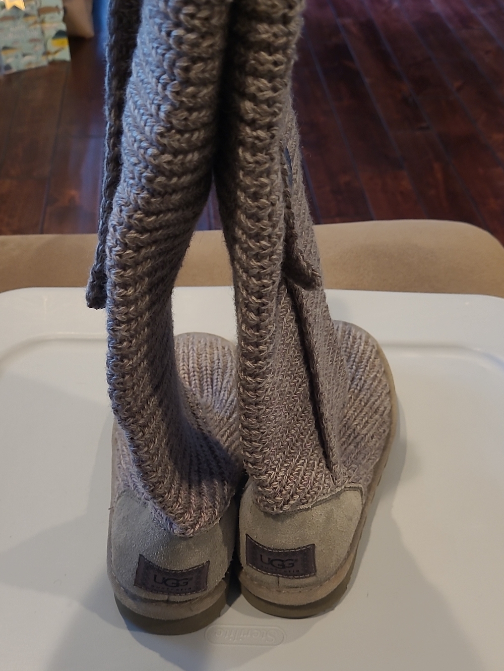Ugg Gray/Taupe Knit Fold-Over Winter Boots Size 7 - Picture 3 of 7